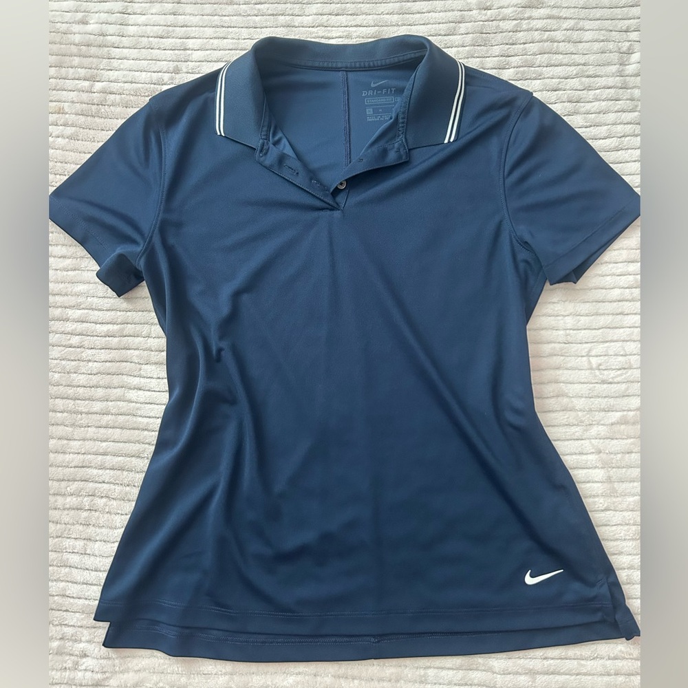 Women’s collared navy golf shirt